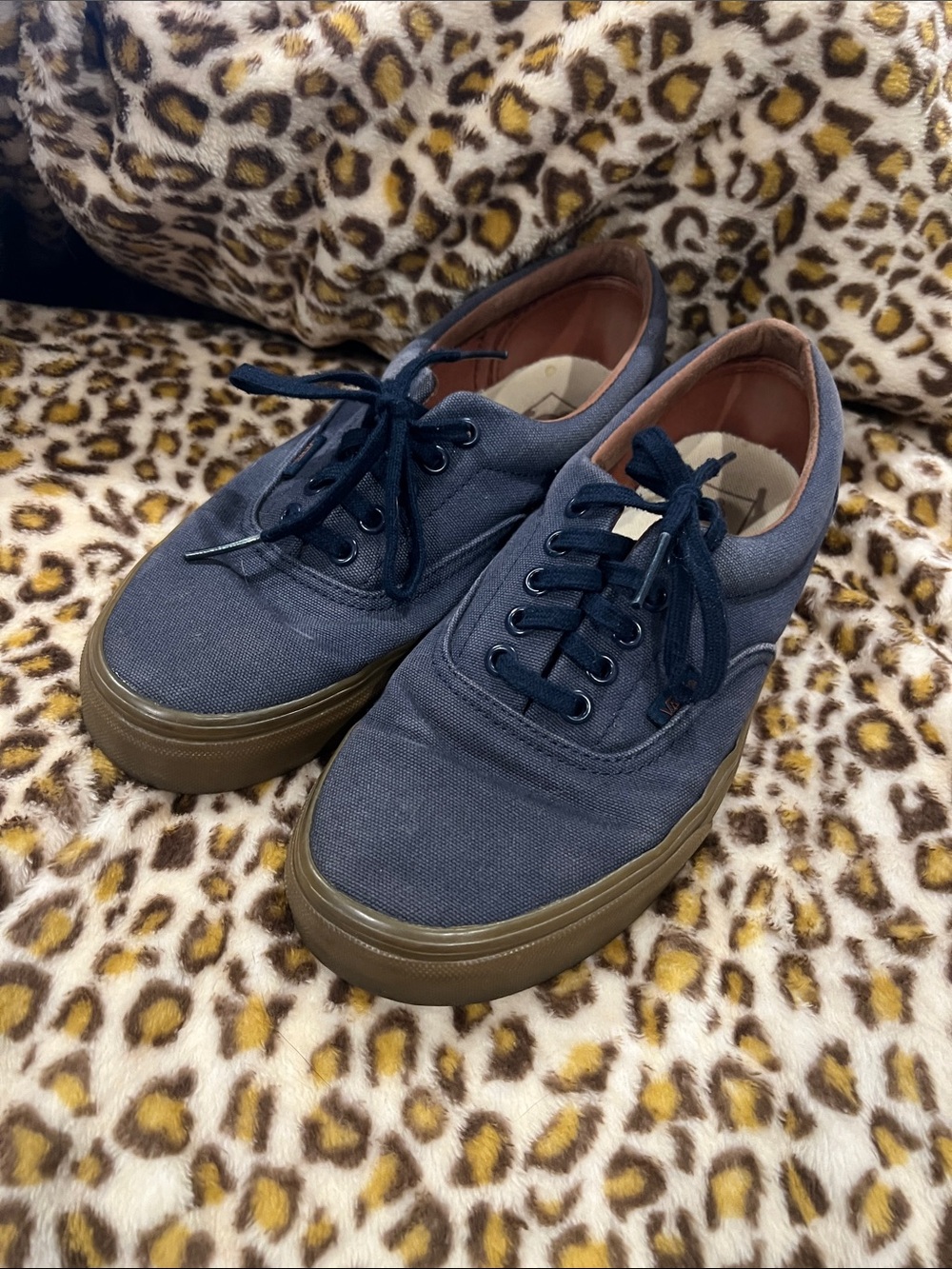 Classic Vans Navy Canvas Low-Top Sneakers